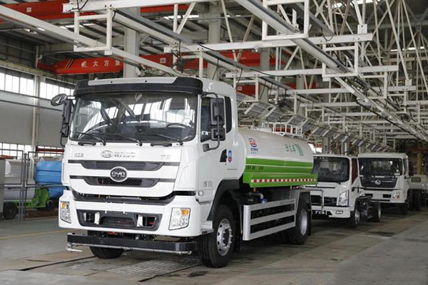 即將線(xiàn)下的程力新能源環(huán)衛(wèi)車(chē)系列產(chǎn)品