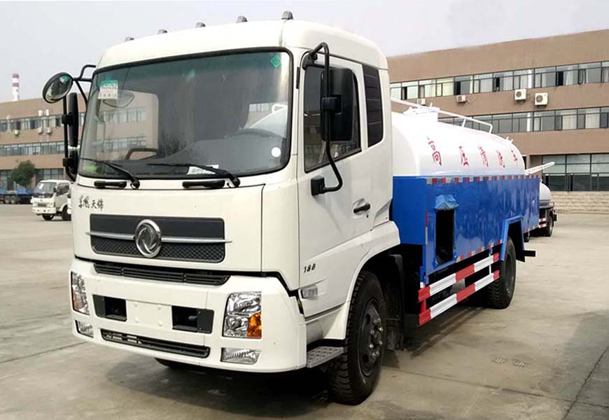 東風(fēng)天錦高壓清洗車(chē)